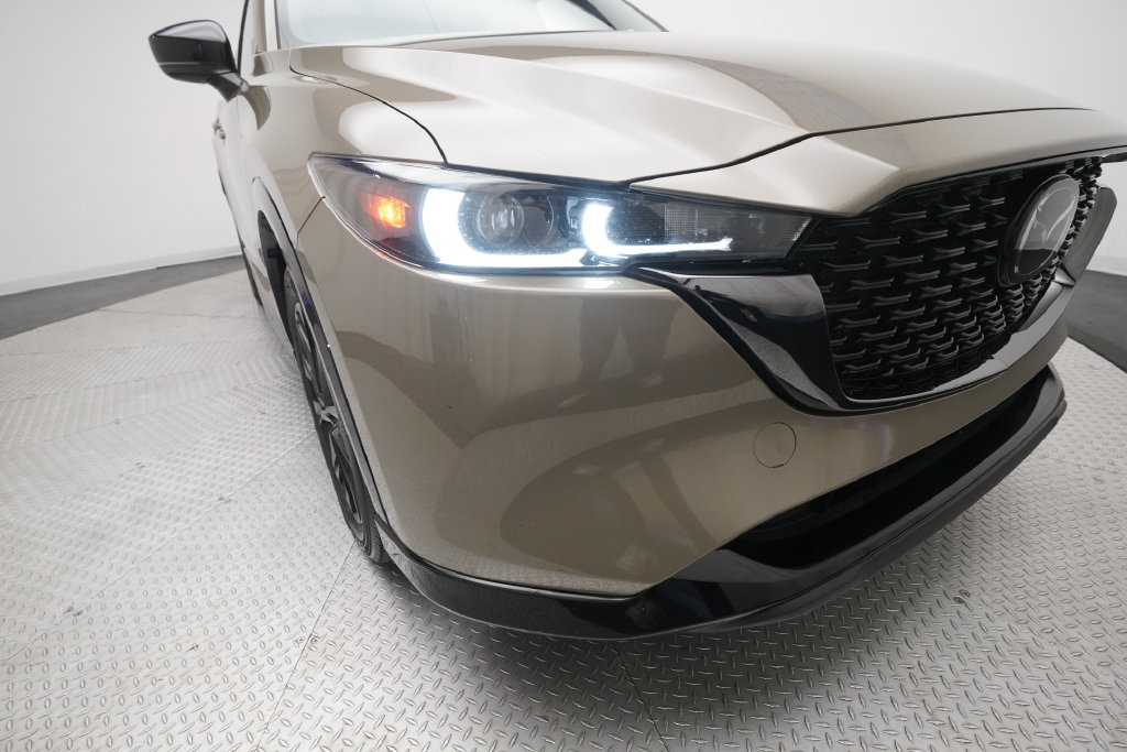 Certified 2024 MAZDA CX-5 Carbon Edition AWD/4WD image 23