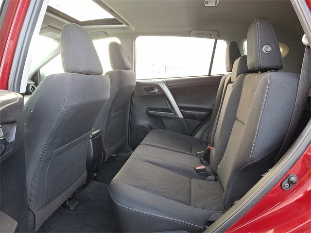 Used 2018 Toyota RAV4 XLE image 10