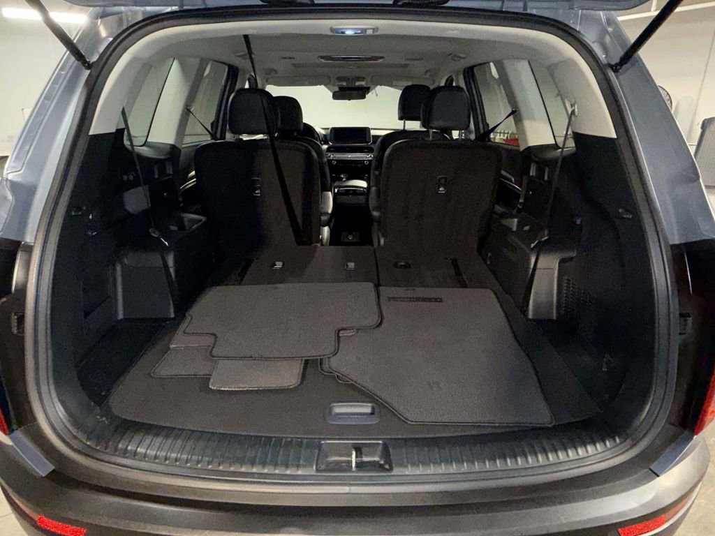 Used 2022 Kia Telluride S image 17