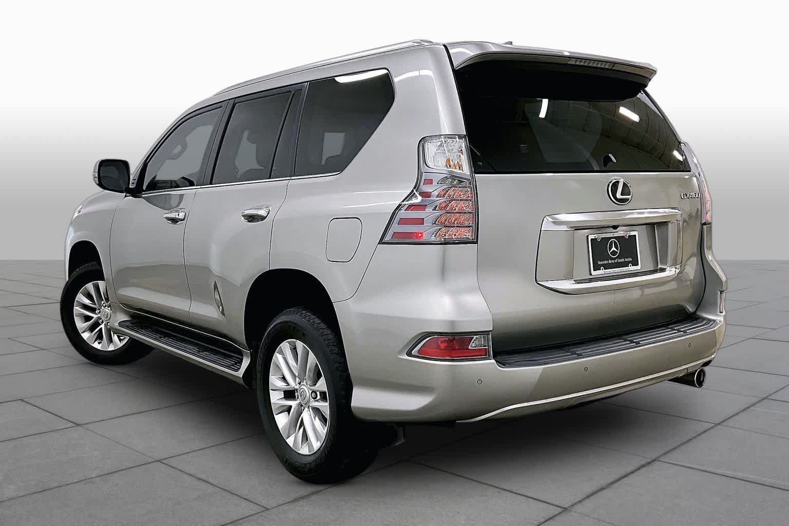 Used 2021 Lexus GX 460 Premium AWD/4WD image 12