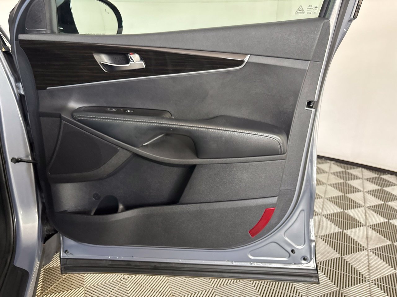Used 2019 Kia Sorento AWD w/ LX Convenience Package image 26