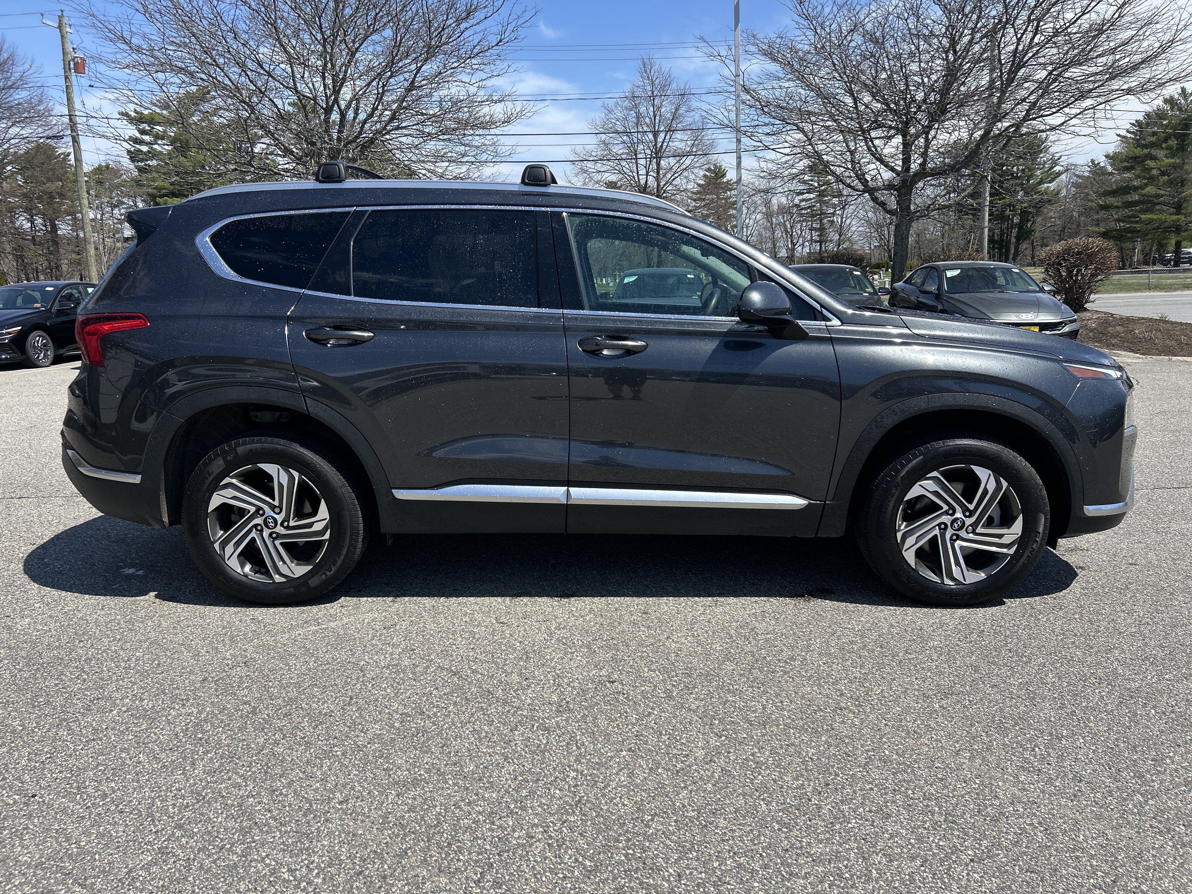 Certified 2022 Hyundai Santa Fe SEL AWD/4WD image 4