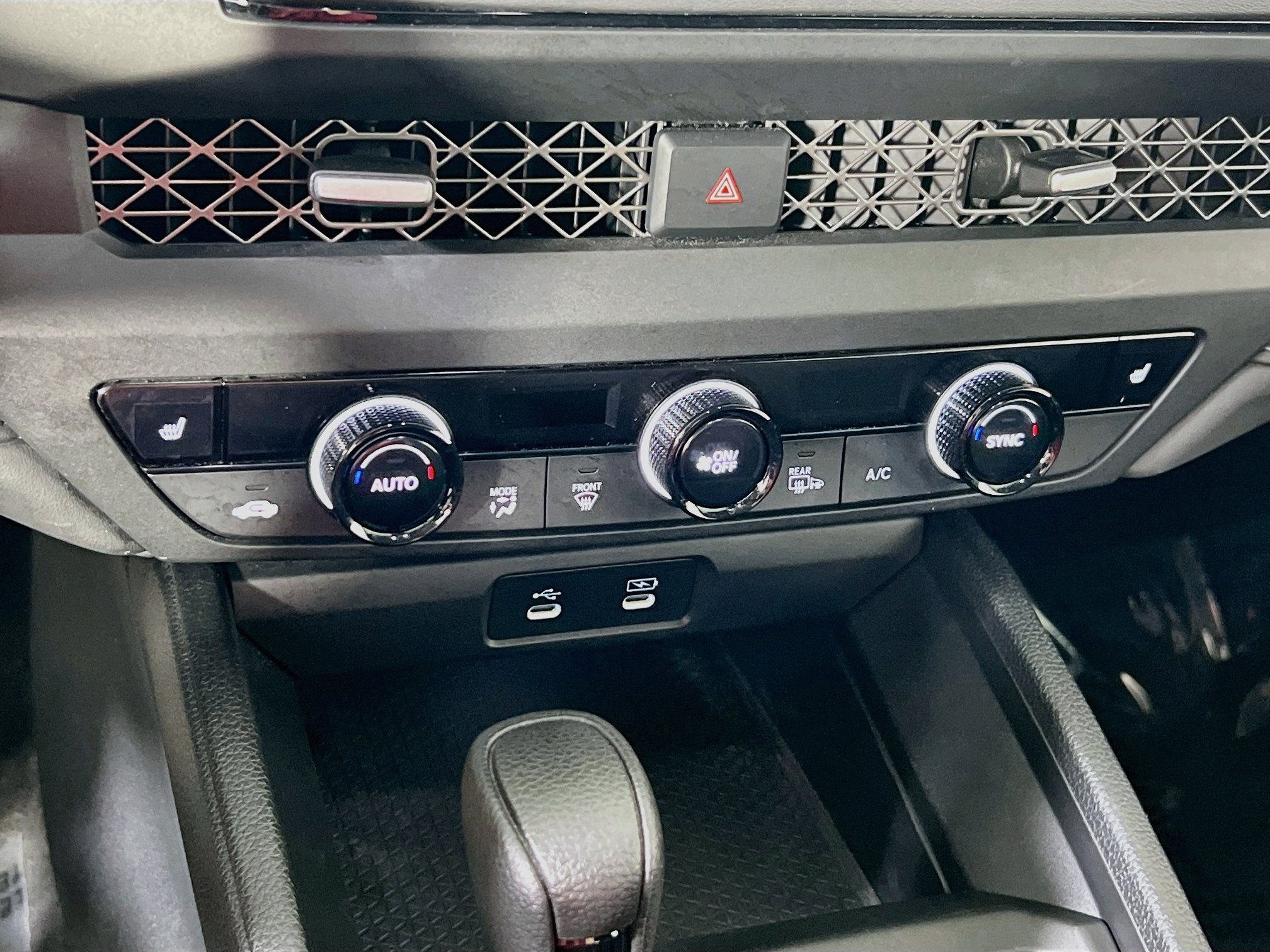 Used 2023 Honda Accord EX image 14