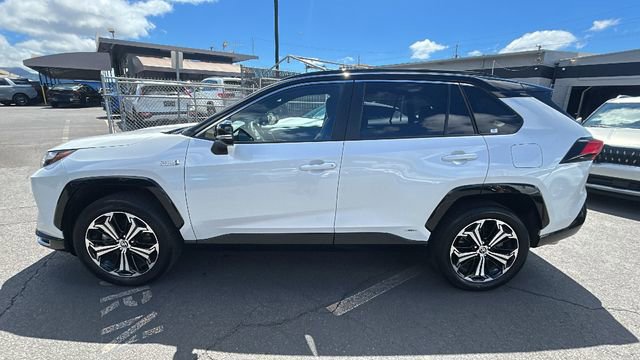 Used 2024 Toyota RAV4 XSE AWD/4WD image 2
