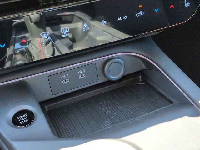 New 2026 Nissan Sentra SR w/ SR All Weather Package FWD image 30
