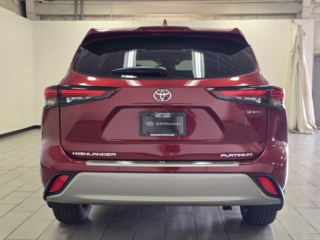 New 2026 Toyota Highlander Platinum AWD/4WD image 16
