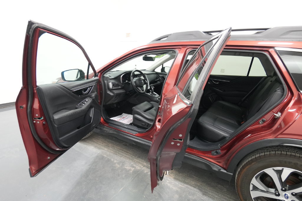 Used 2020 Subaru Outback Limited w/ Popular Package #2 AWD/4WD image 23