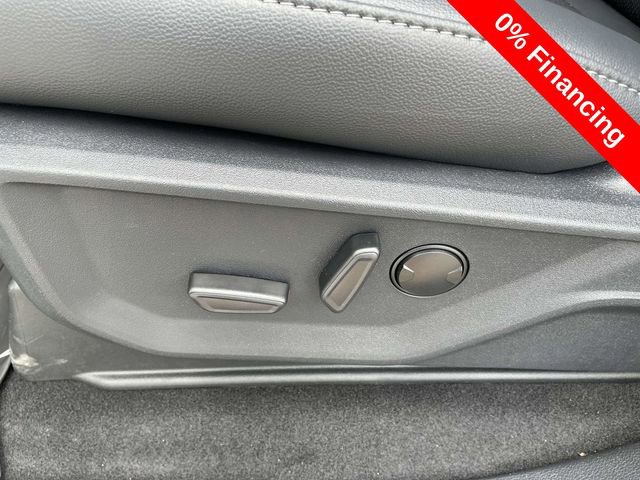 New 2025 Ford F150 Lariat w/ Equipment Group 501A Mid image 8