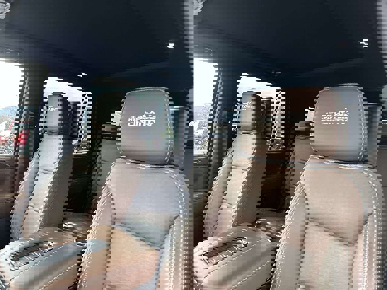 Used 2023 Chevrolet Tahoe High Country image 23