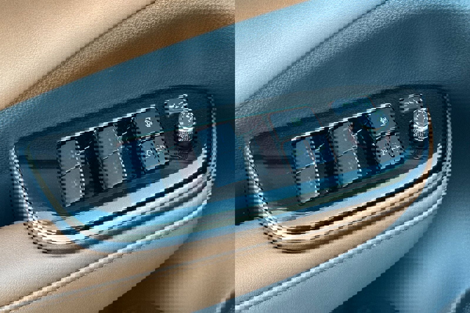 New 2026 Toyota Crown Signia image 13