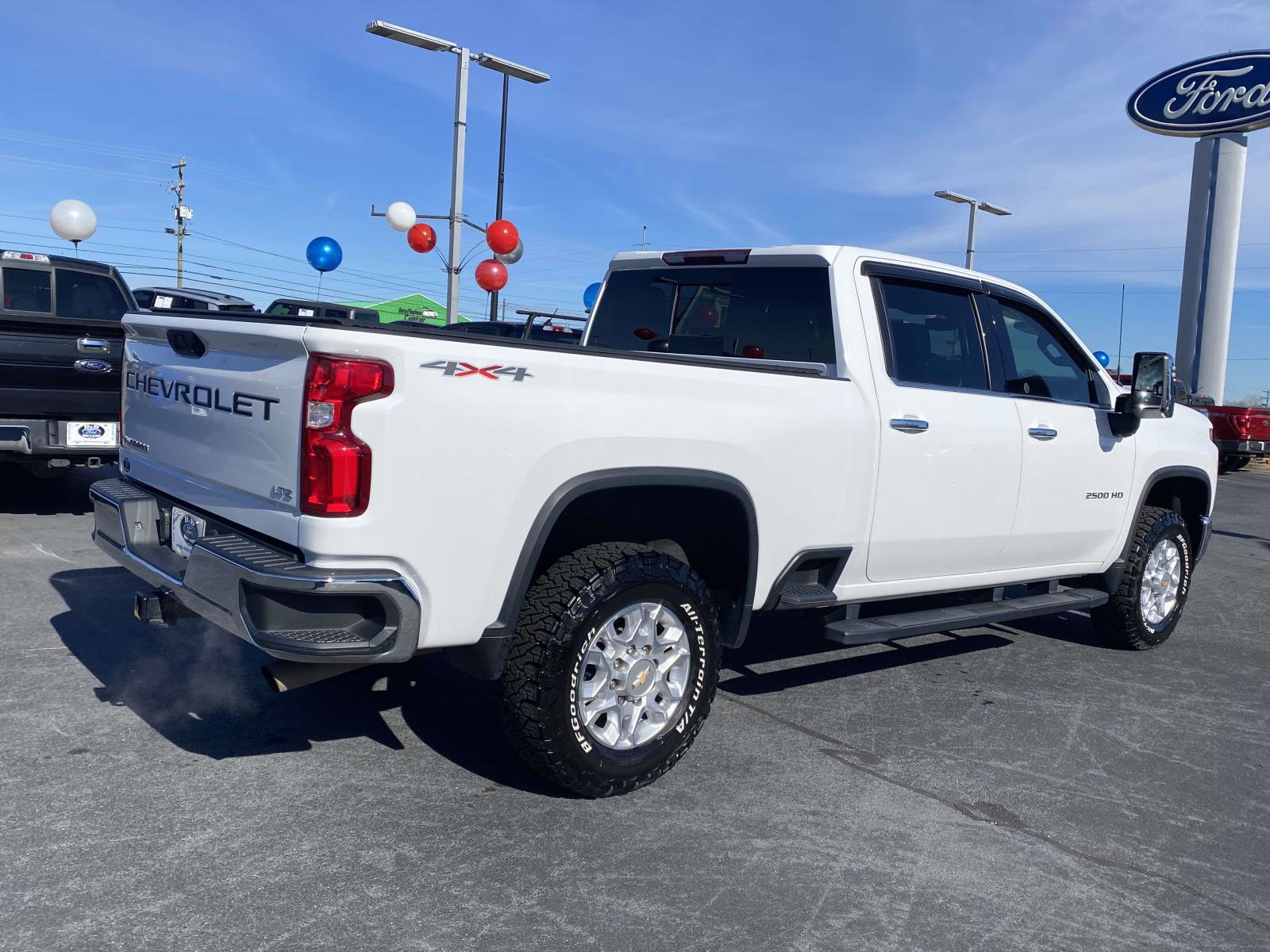 Used 2021 Chevrolet Silverado 2500 LTZ w/ LTZ Convenience Package image 6