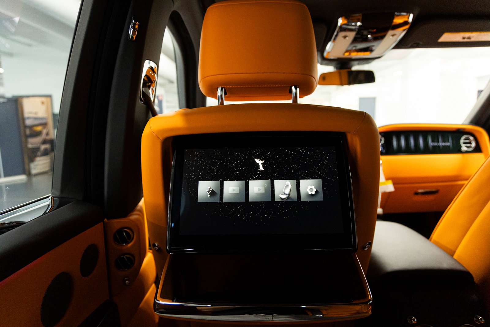 New 2026 Rolls-Royce Cullinan AWD/4WD image 49