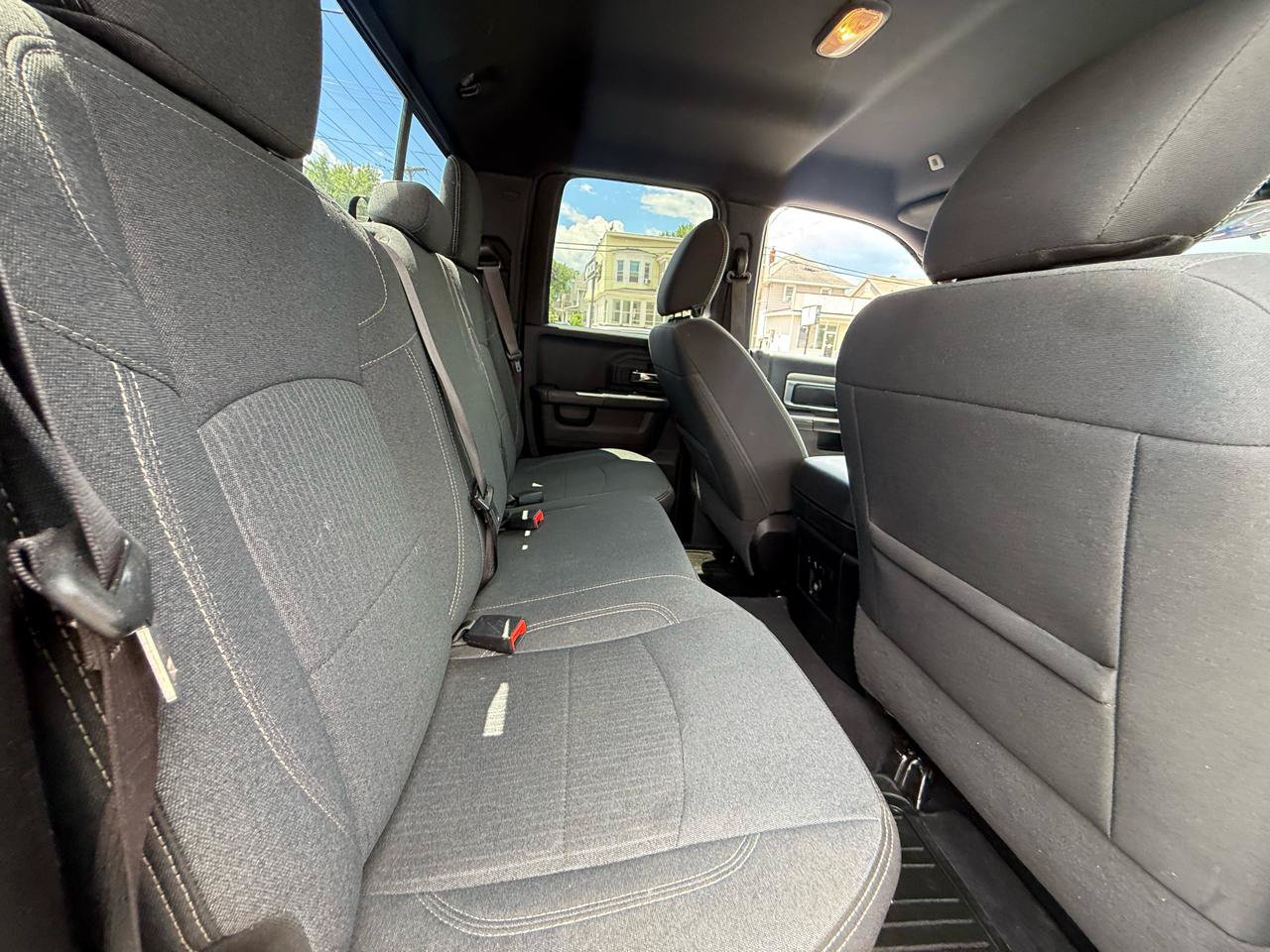 Used 2021 RAM 1500 Warlock AWD/4WD image 40
