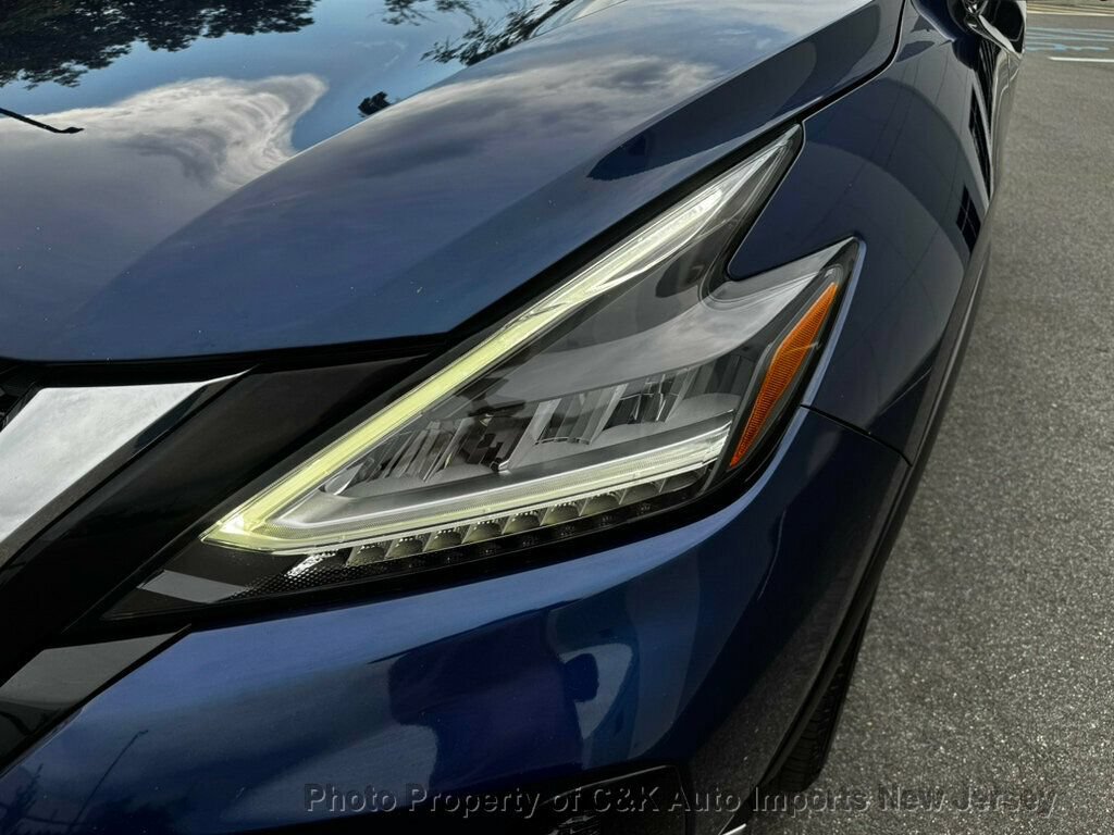 Used 2020 Nissan Murano SL w/ Moonroof Package AWD/4WD image 10