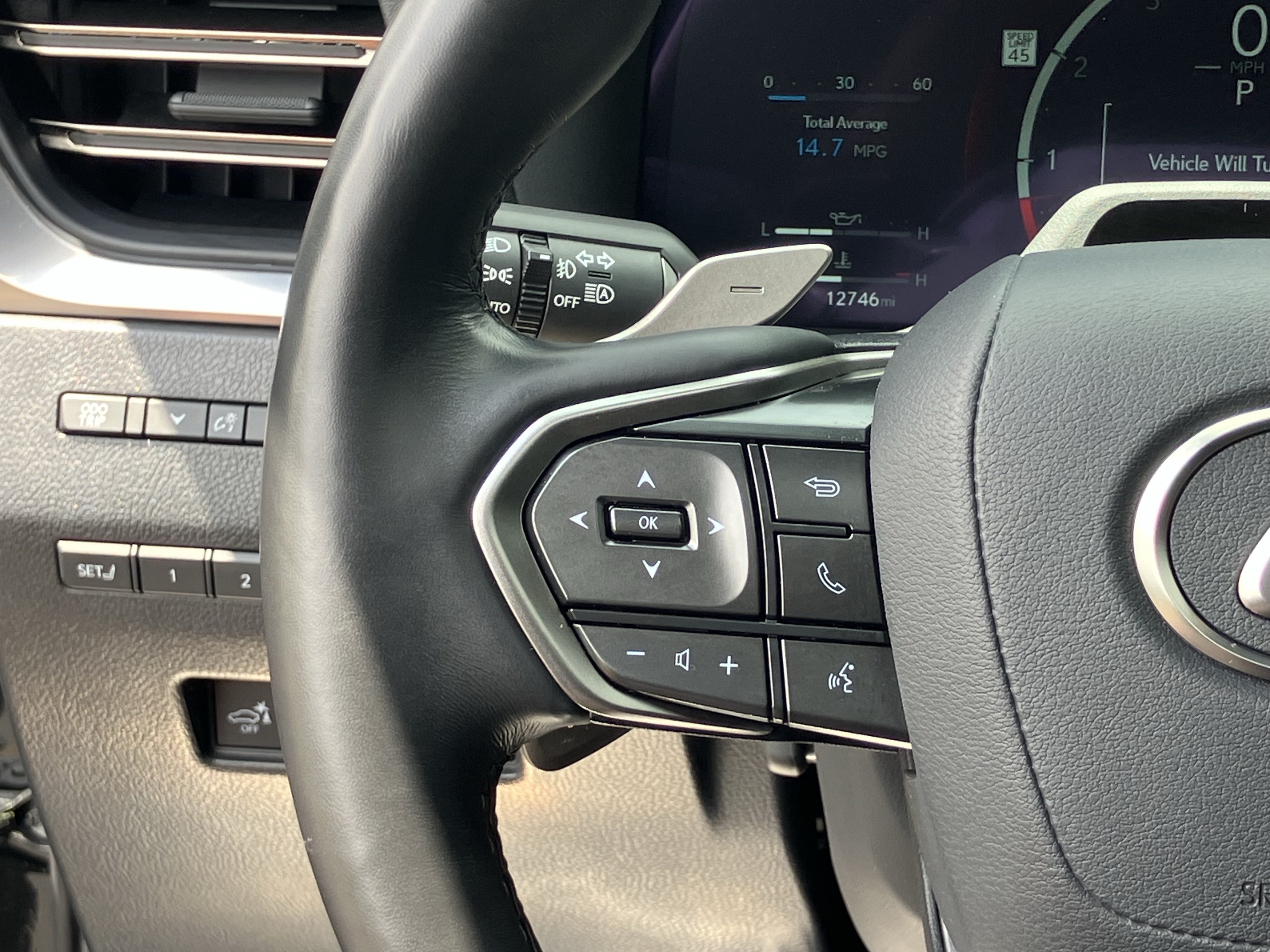 Used 2024 Lexus GX 550 w/ Cold Area Package AWD/4WD image 21