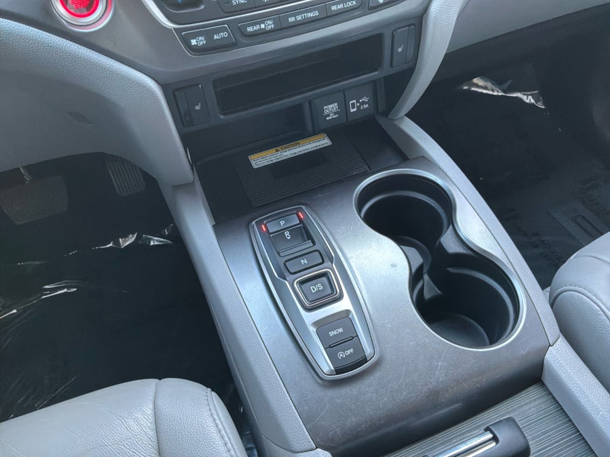 Used 2021 Honda Pilot Special Edition image 16