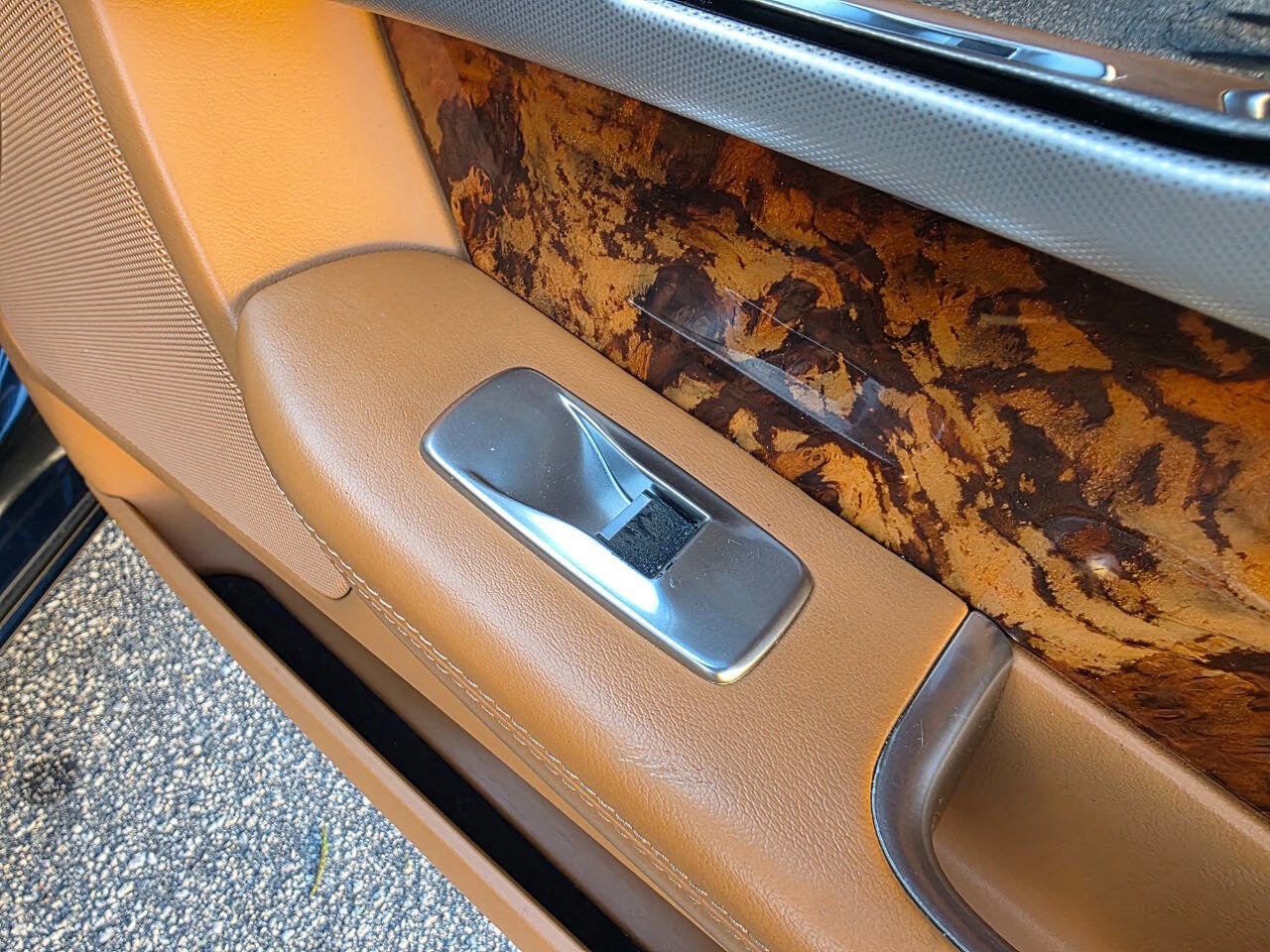 Used 2012 Jaguar XF Portfolio image 34