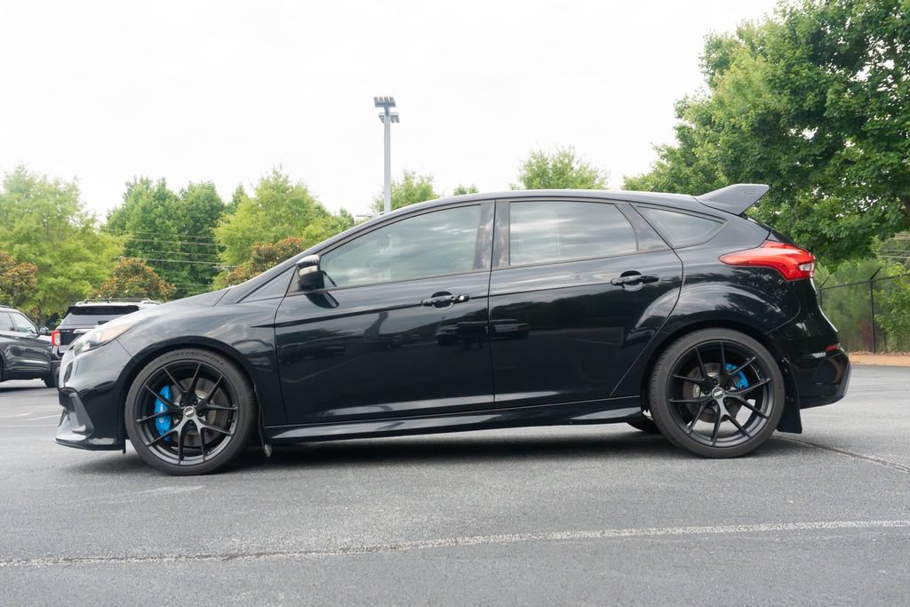 Used 2017 Ford Focus RS AWD/4WD image 7