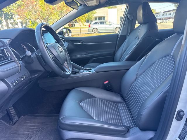 Used 2024 Toyota Camry SE FWD image 14