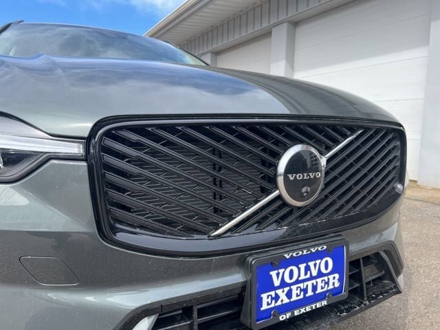 New 2026 Volvo XC60 T8 Ultra w/ Protection Package Premier AWD/4WD image 11