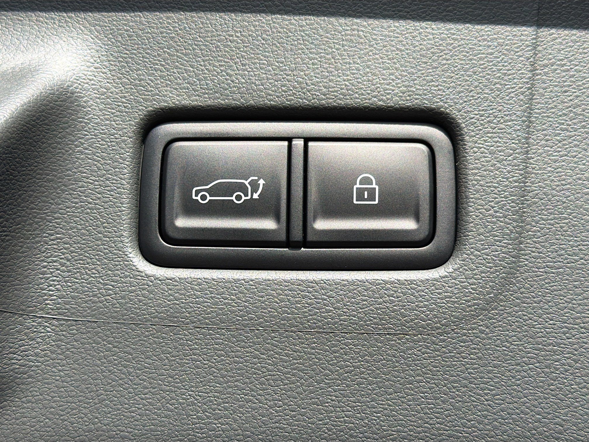 New 2026 Hyundai Santa Fe SE FWD image 14
