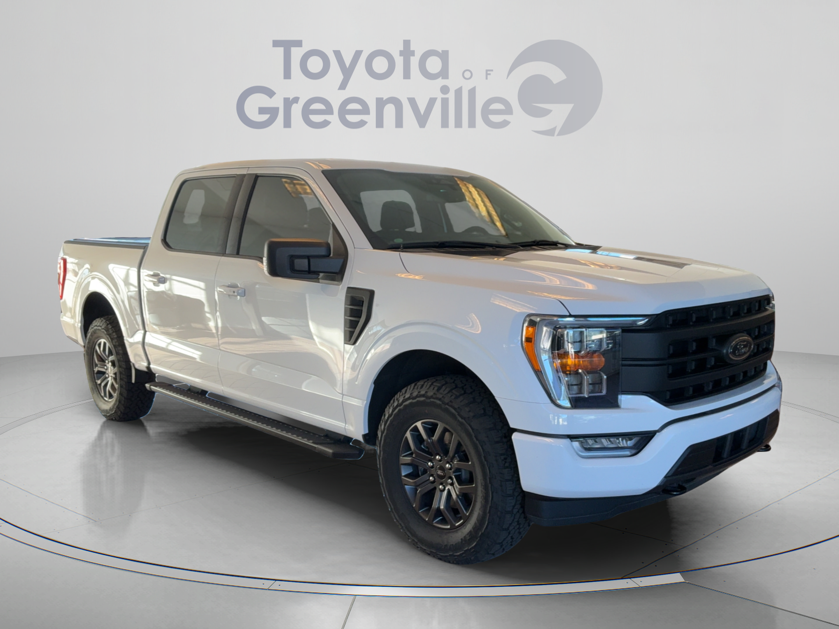 Used 2022 Ford F150 XLT w/ Equipment Group 302A High AWD/4WD image 8