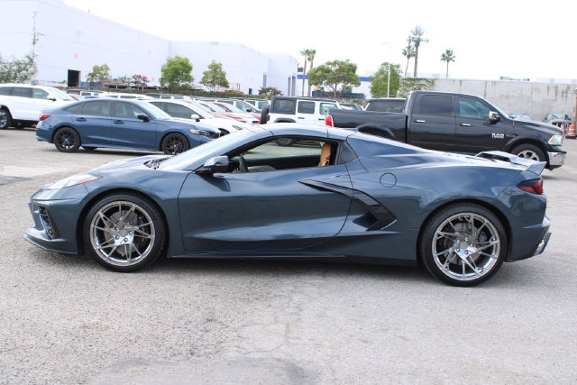 Used 2021 Chevrolet Corvette Stingray Preferred Conv w/ Z51 Performance Package RWD image 8