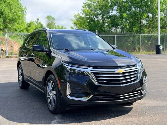 Used 2022 Chevrolet Equinox Premier FWD image 4