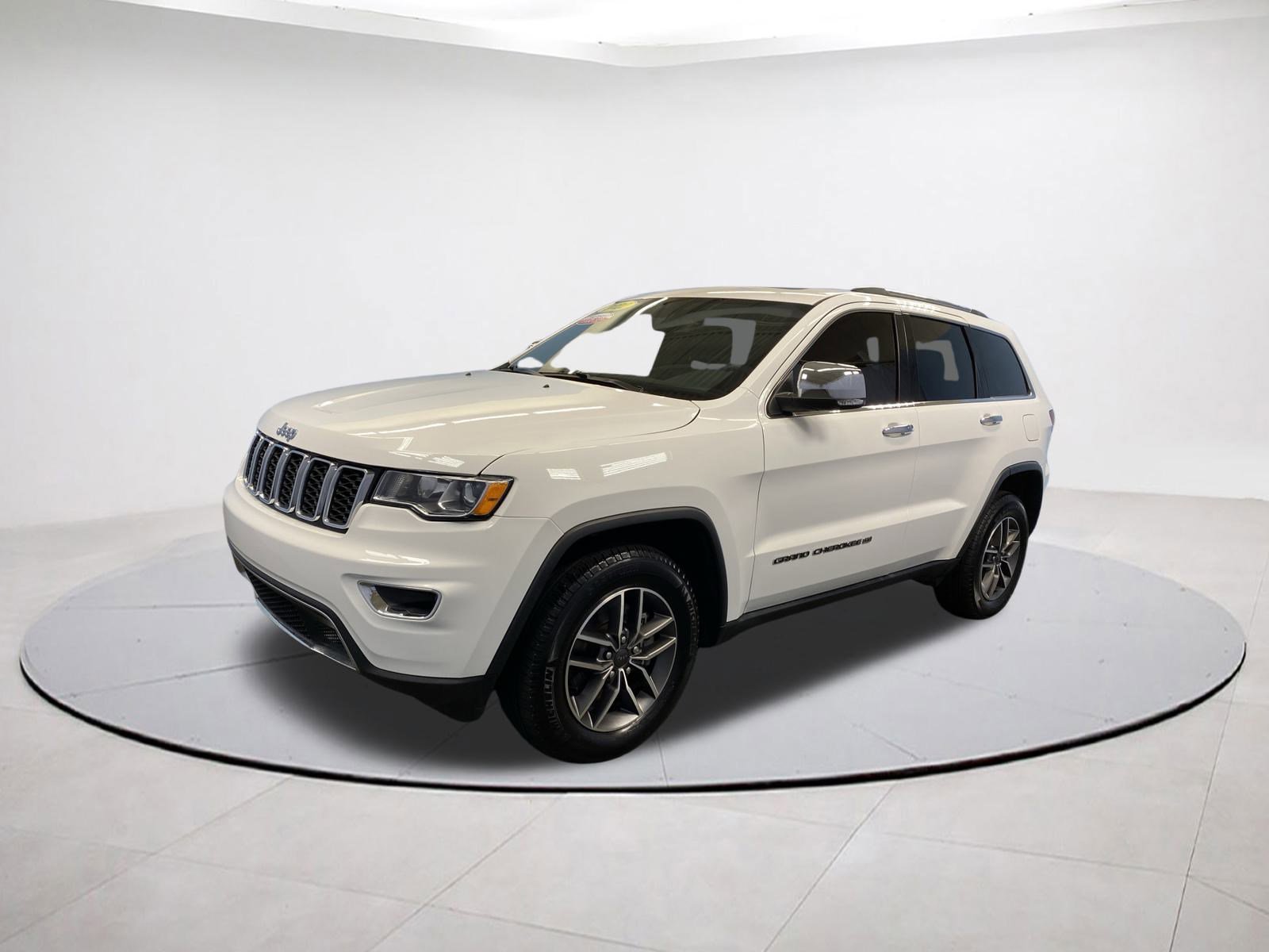 Certified 2022 Jeep Grand Cherokee Limited image 3