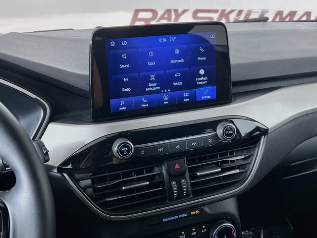 Used 2022 Ford Escape SE w/ Convenience Package FWD image 17