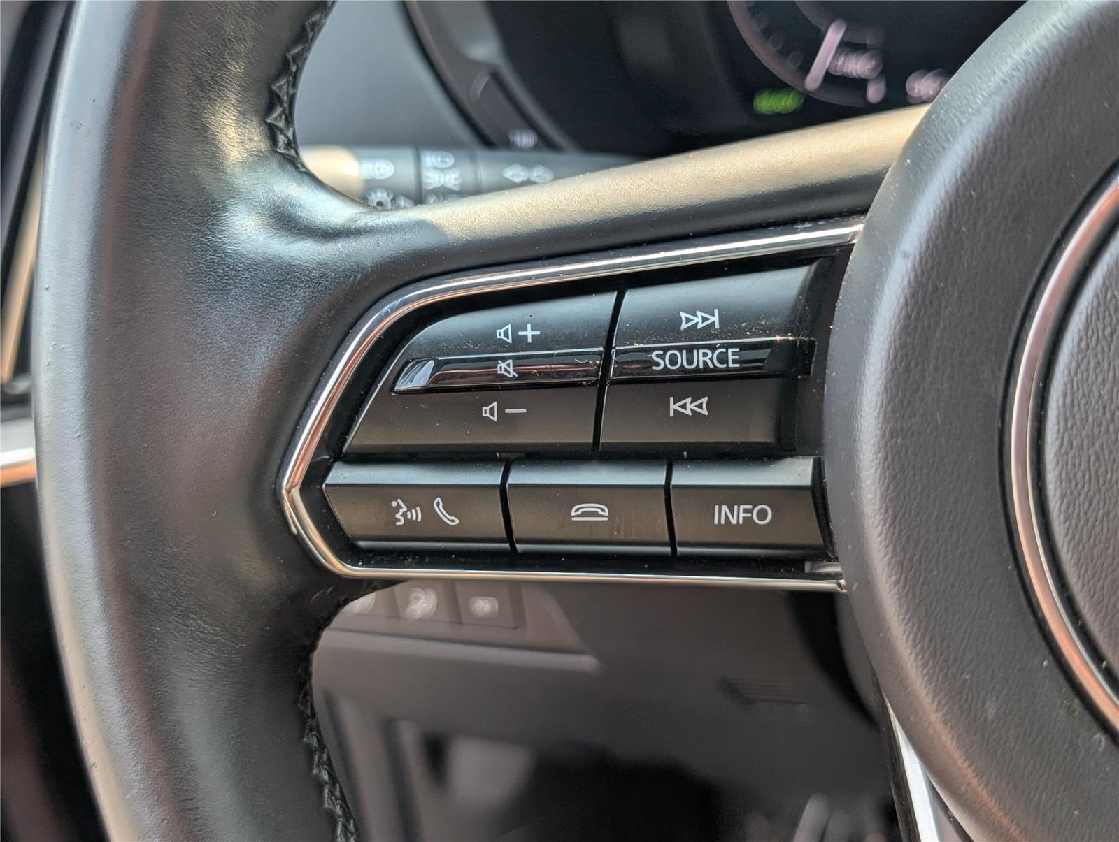 Used 2024 MAZDA CX-90 Plug-In Hybrid w/ Premium Plus AWD/4WD image 26