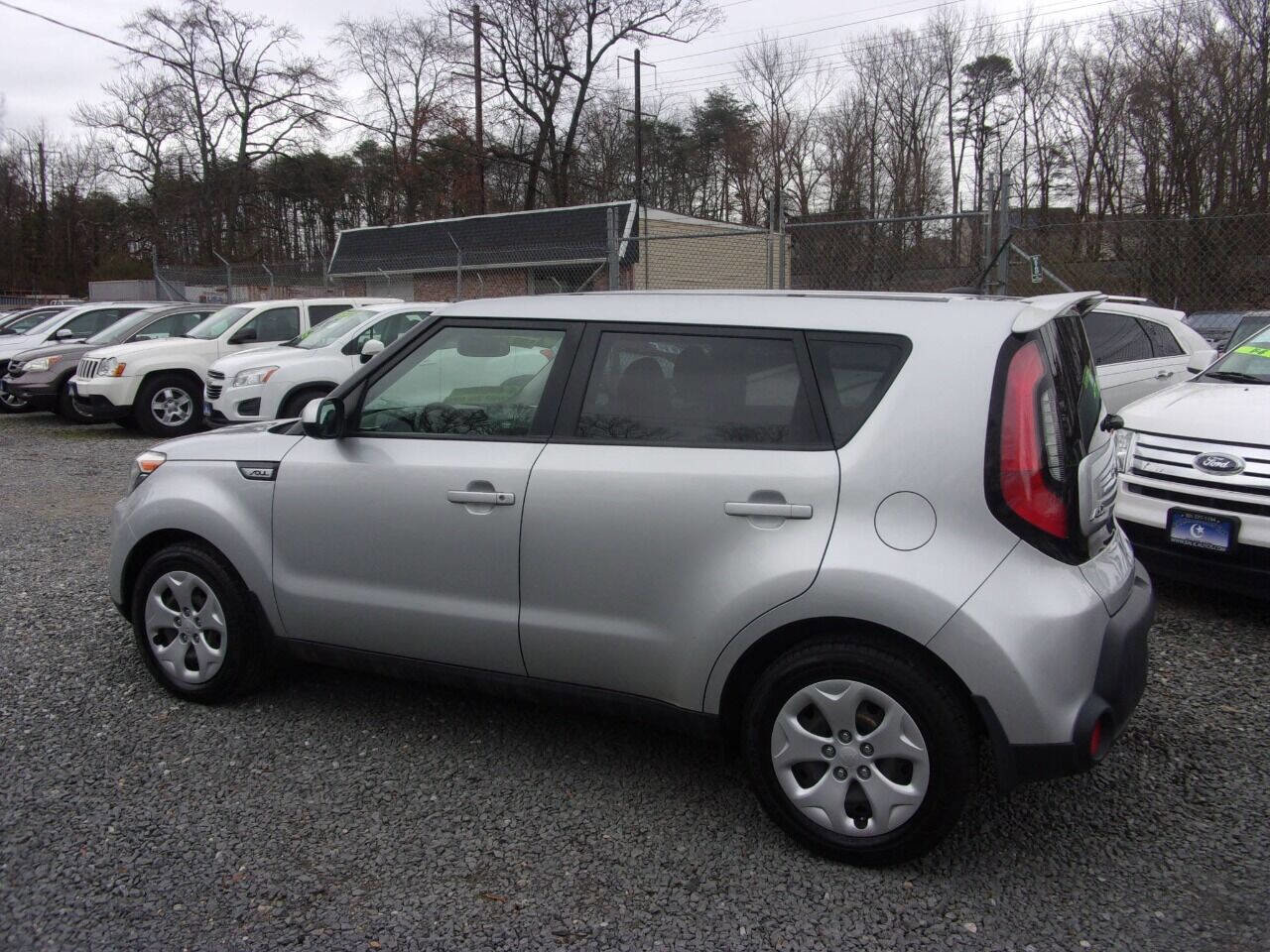 Used 2015 Kia Soul Base 4dr Crossover 6M image 6