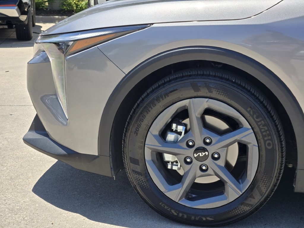 New 2026 Kia K4 FWD image 5