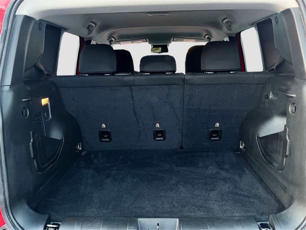 Used 2023 Jeep Renegade Latitude w/ Premium Group image 25