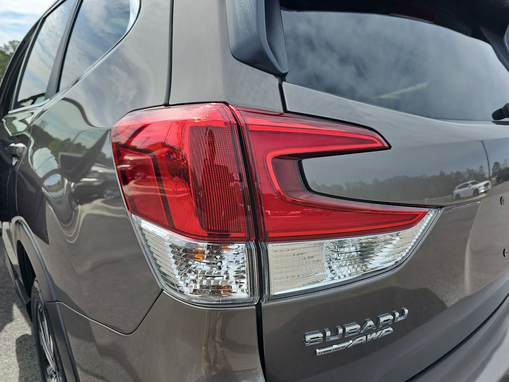 Used 2024 Subaru Forester Limited image 38