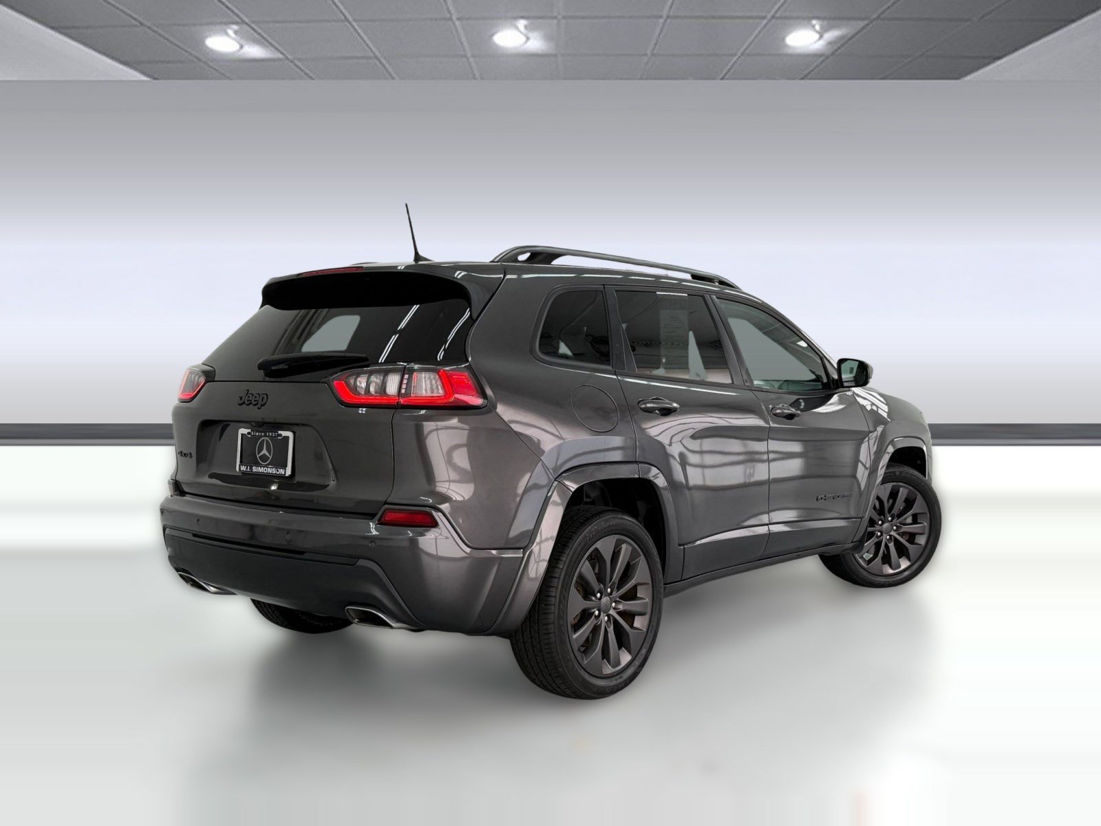 Used 2019 Jeep Cherokee High Altitude AWD/4WD image 8
