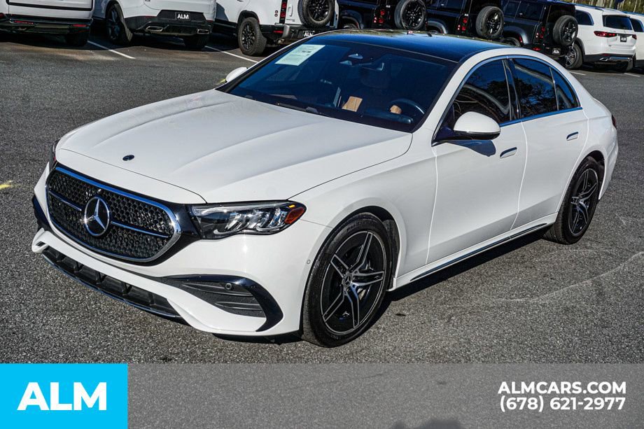 Used 2024 Mercedes-Benz E 450 4MATIC Sedan w/ MBUS Superscreen Package image 15