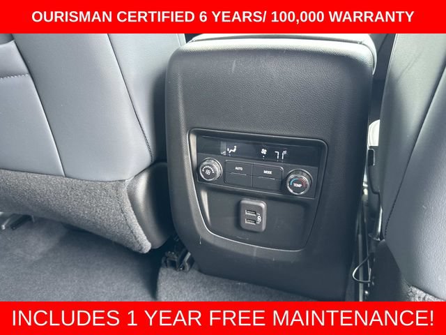 Used 2023 Buick Enclave Essence AWD/4WD image 13