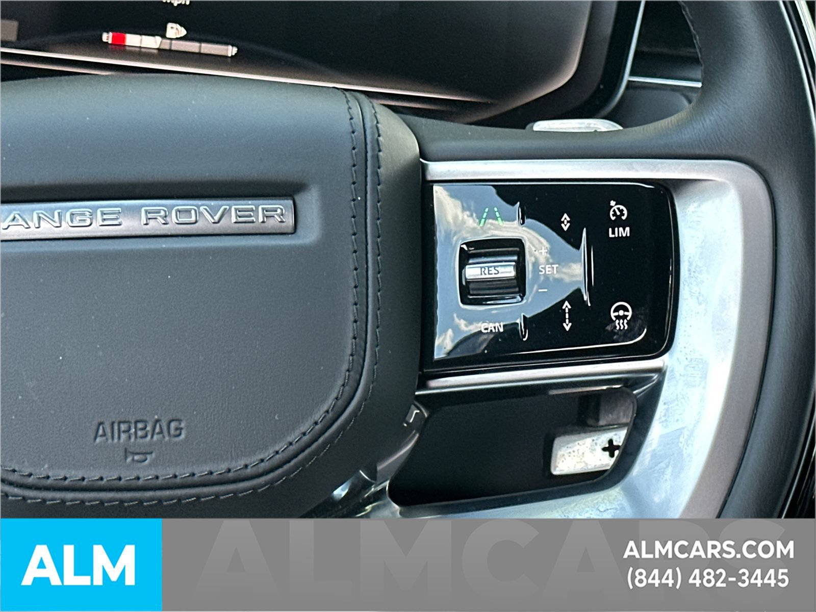 Used 2024 Land Rover Range Rover Long Wheelbase Autobiography AWD/4WD image 30