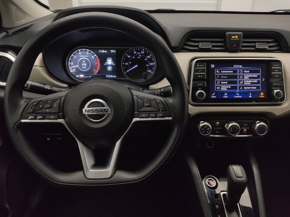 Used 2022 Nissan Versa SV FWD image 22