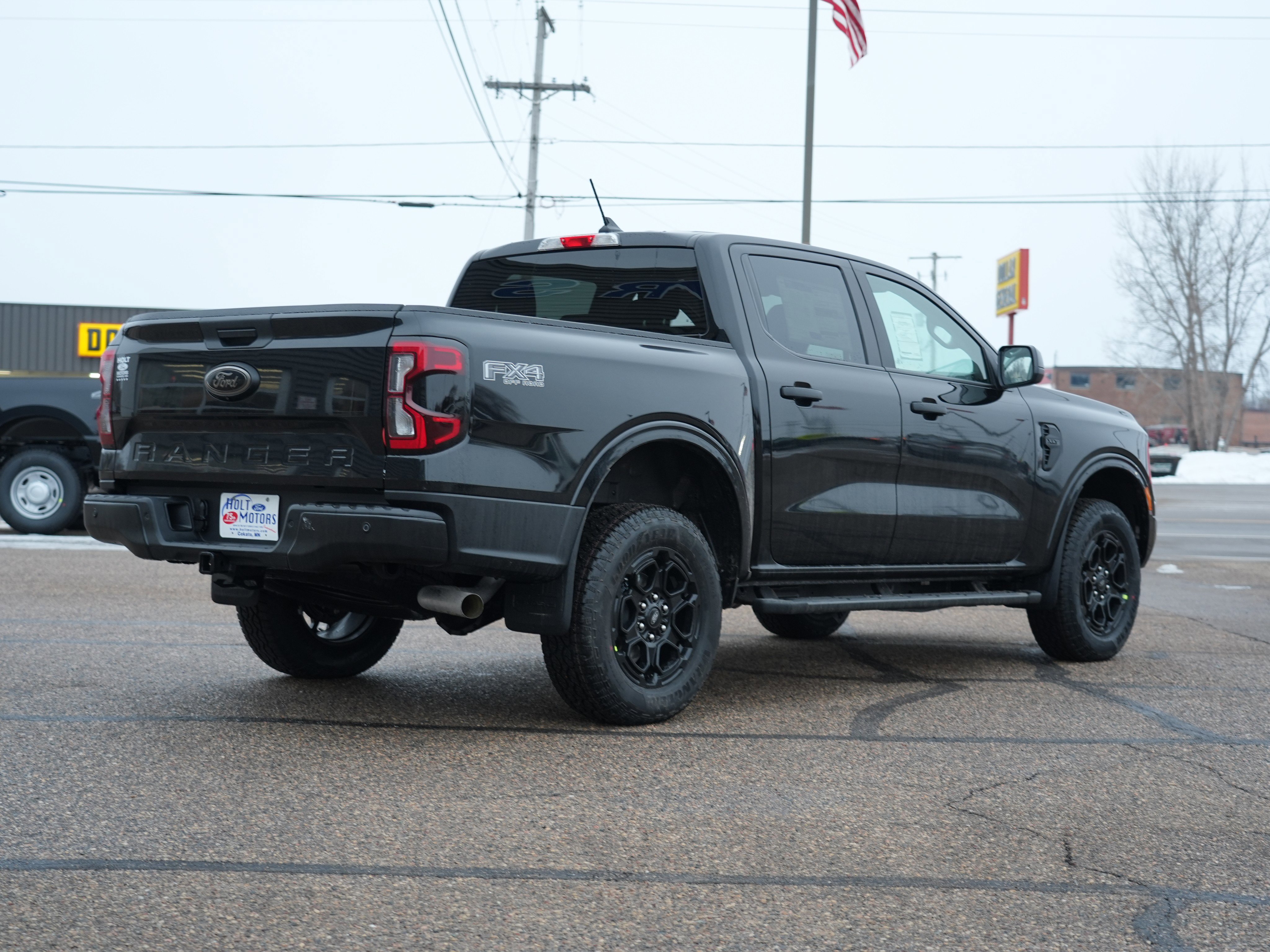 New 2025 Ford Ranger XLT w/ FX4 Off-Road Package AWD/4WD image 3