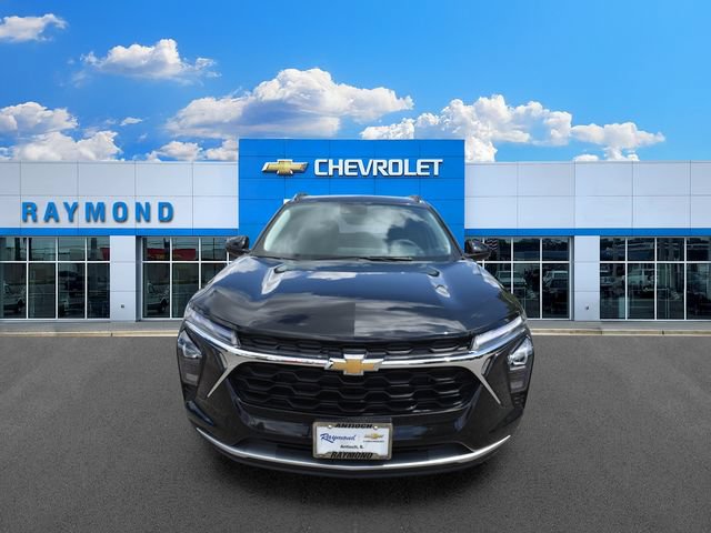 New 2026 Chevrolet Trax LT w/ LT Convenience Package FWD image 9