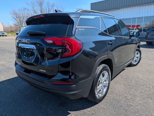 Used 2020 GMC Terrain SLE w/ Driver Convenience Package image 8