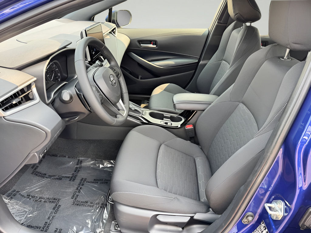 Used 2025 Toyota Corolla SE w/ SE Package FWD image 15