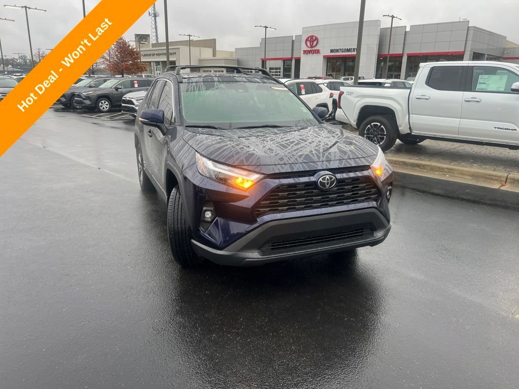 Certified 2025 Toyota RAV4 XLE Premium image 7