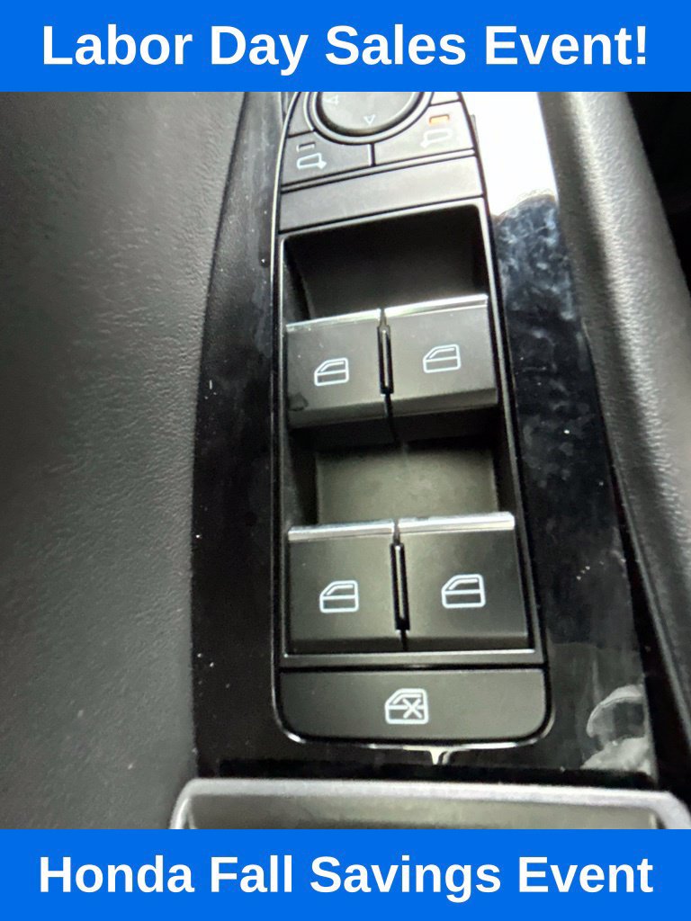 Used 2024 MAZDA CX-30 Carbon AWD/4WD image 23