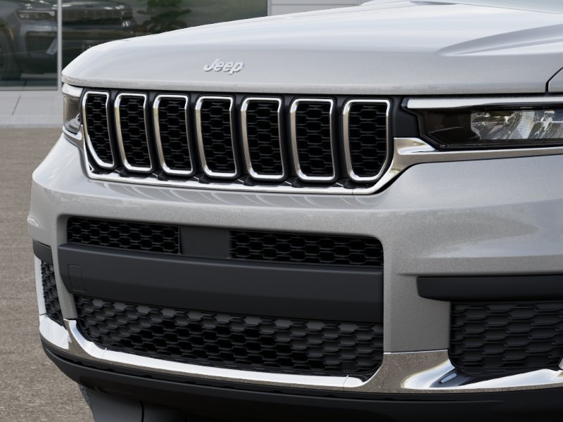 New 2026 Jeep Grand Cherokee L 4WD image 11