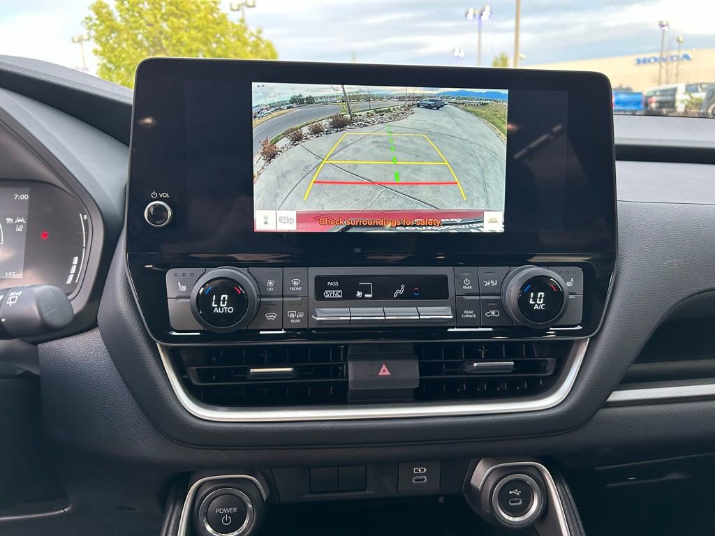 Used 2026 Toyota Grand Highlander XLE image 23