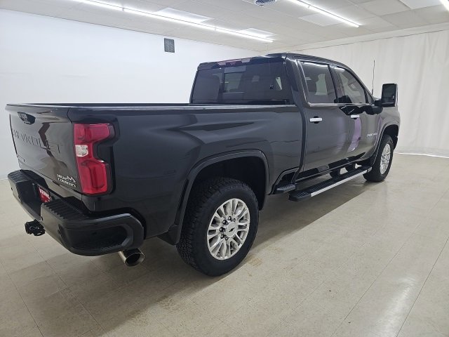 Used 2022 Chevrolet Silverado 2500 High Country image 14