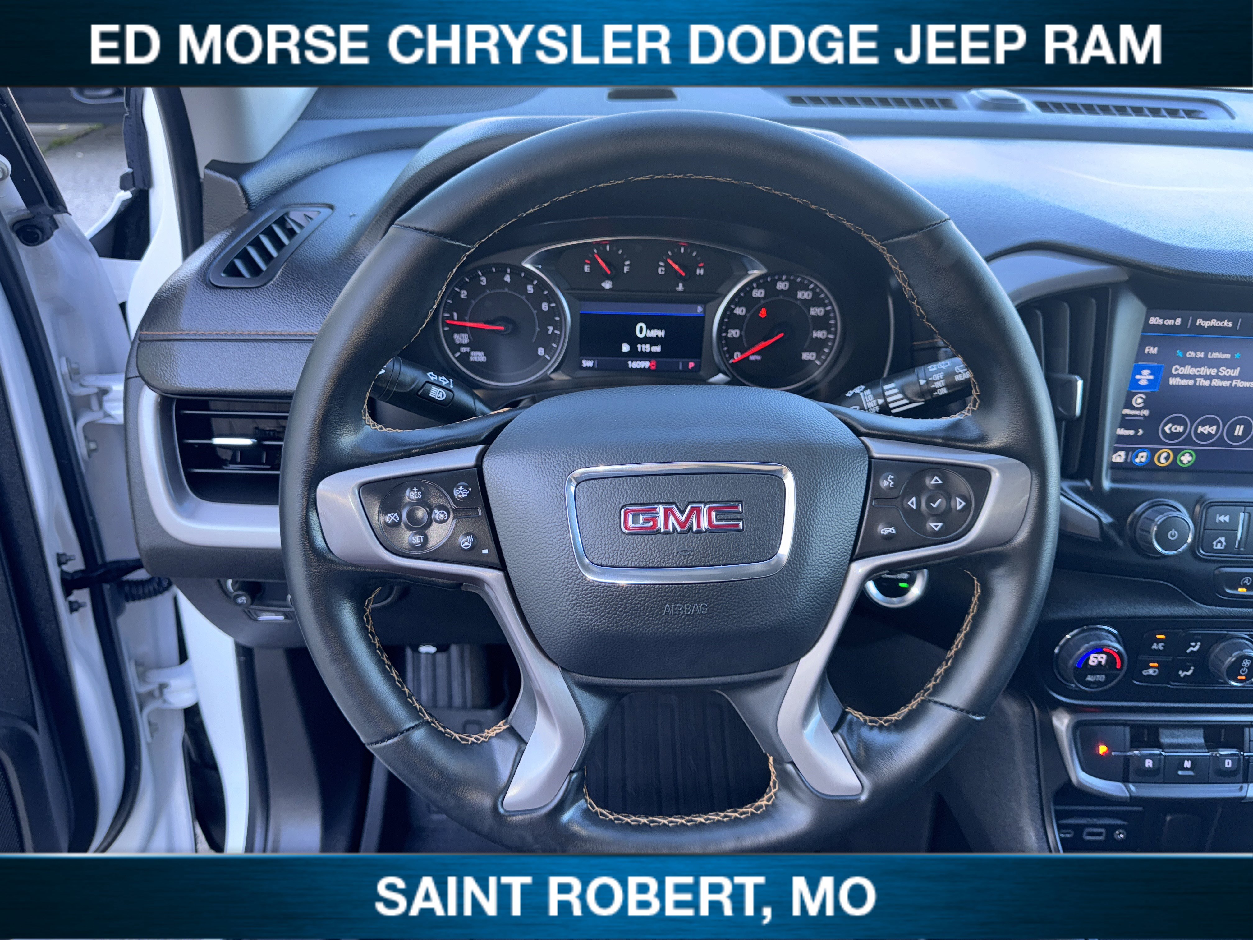 Used 2024 GMC Terrain AT4 image 26